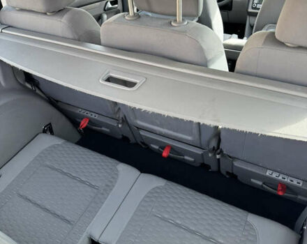 Серый Фольксваген Туран, объемом двигателя 1.6 л и пробегом 199 тыс. км за 7699 $, фото 32 на Automoto.ua