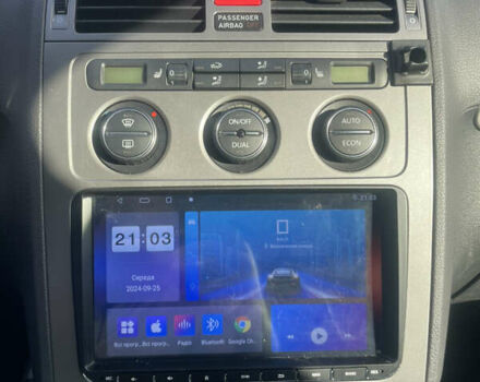 Серый Фольксваген Туран, объемом двигателя 1.39 л и пробегом 220 тыс. км за 4800 $, фото 28 на Automoto.ua