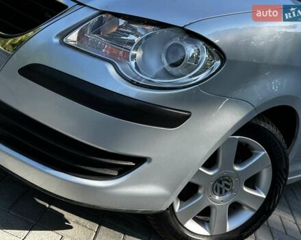Сірий Фольксваген Туран, об'ємом двигуна 1.6 л та пробігом 230 тис. км за 6750 $, фото 10 на Automoto.ua