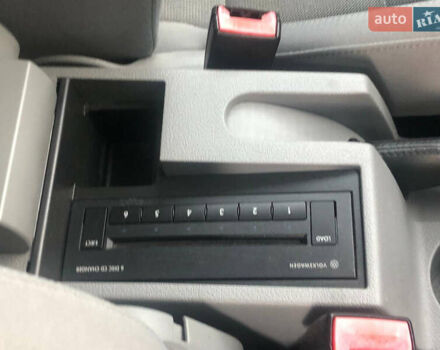 Сірий Фольксваген Туран, об'ємом двигуна 2 л та пробігом 254 тис. км за 6700 $, фото 44 на Automoto.ua