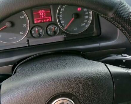 Серый Фольксваген Туран, объемом двигателя 1.4 л и пробегом 278 тыс. км за 6000 $, фото 17 на Automoto.ua