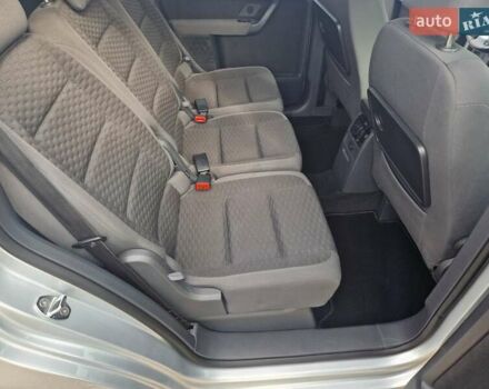 Серый Фольксваген Туран, объемом двигателя 1.39 л и пробегом 211 тыс. км за 6200 $, фото 11 на Automoto.ua