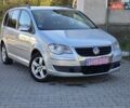 Серый Фольксваген Туран, объемом двигателя 1.6 л и пробегом 225 тыс. км за 6700 $, фото 8 на Automoto.ua