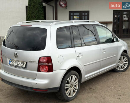 Сірий Фольксваген Туран, об'ємом двигуна 1.97 л та пробігом 370 тис. км за 6200 $, фото 14 на Automoto.ua