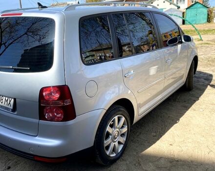 Сірий Фольксваген Туран, об'ємом двигуна 1.4 л та пробігом 242 тис. км за 7000 $, фото 2 на Automoto.ua