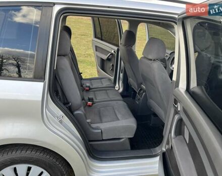 Фольксваген Туран 2007 в Бучаче на Automoto.ua Серый Фольксваген Туран, объемом двигателя 1.9 л и пробегом 352 тыс. км за 6300 $, фото 2 на Automoto.ua