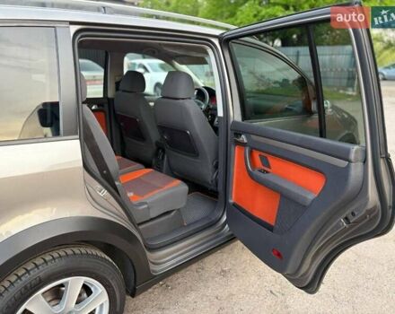 Серый Фольксваген Туран, объемом двигателя 1.39 л и пробегом 257 тыс. км за 7100 $, фото 15 на Automoto.ua