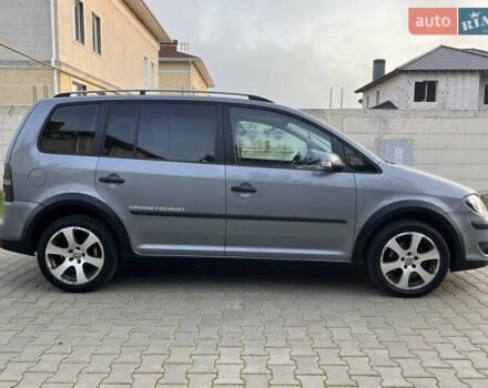 Сірий Фольксваген Туран, об'ємом двигуна 1.4 л та пробігом 48 тис. км за 8999 $, фото 14 на Automoto.ua