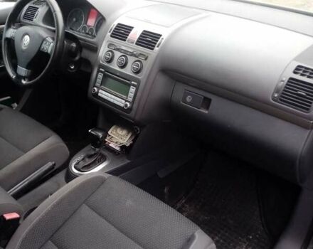 Серый Фольксваген Туран, объемом двигателя 2 л и пробегом 252 тыс. км за 6800 $, фото 12 на Automoto.ua