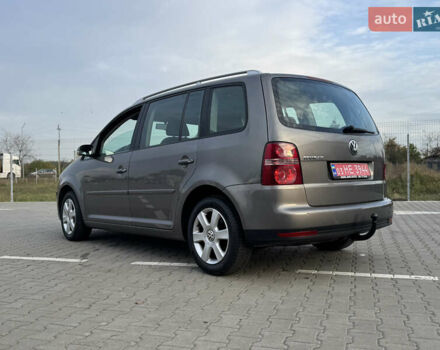 Серый Фольксваген Туран, объемом двигателя 1.4 л и пробегом 210 тыс. км за 5899 $, фото 9 на Automoto.ua