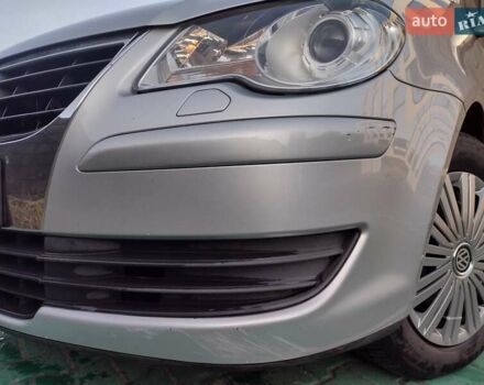 Серый Фольксваген Туран, объемом двигателя 1.6 л и пробегом 256 тыс. км за 6200 $, фото 15 на Automoto.ua