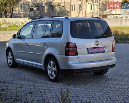 Серый Фольксваген Туран, объемом двигателя 1.6 л и пробегом 225 тыс. км за 6700 $, фото 20 на Automoto.ua