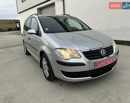 Серый Фольксваген Туран, объемом двигателя 1.6 л и пробегом 215 тыс. км за 6800 $, фото 17 на Automoto.ua