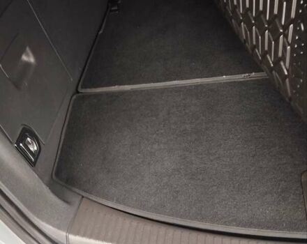 Серый Фольксваген Туран, объемом двигателя 1.6 л и пробегом 254 тыс. км за 7650 $, фото 48 на Automoto.ua