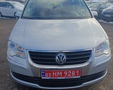 Серый Фольксваген Туран, объемом двигателя 1.6 л и пробегом 203 тыс. км за 6900 $, фото 13 на Automoto.ua