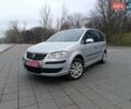 Серый Фольксваген Туран, объемом двигателя 1.6 л и пробегом 237 тыс. км за 7100 $, фото 1 на Automoto.ua