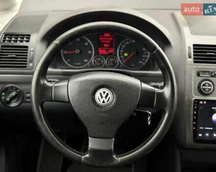 Сірий Фольксваген Туран, об'ємом двигуна 1.97 л та пробігом 370 тис. км за 6200 $, фото 22 на Automoto.ua