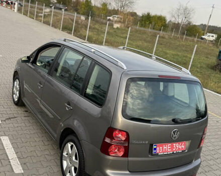 Серый Фольксваген Туран, объемом двигателя 1.4 л и пробегом 210 тыс. км за 5899 $, фото 49 на Automoto.ua