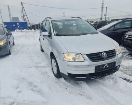 Серый Фольксваген Туран, объемом двигателя 0 л и пробегом 300 тыс. км за 3350 $, фото 2 на Automoto.ua