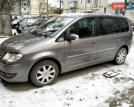 Сірий Фольксваген Туран, об'ємом двигуна 1.4 л та пробігом 178 тис. км за 8200 $, фото 5 на Automoto.ua