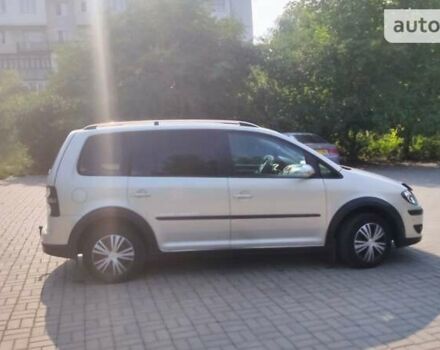 Сірий Фольксваген Туран, об'ємом двигуна 1.4 л та пробігом 260 тис. км за 5100 $, фото 9 на Automoto.ua