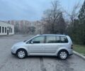 Серый Фольксваген Туран, объемом двигателя 1.9 л и пробегом 250 тыс. км за 3450 $, фото 8 на Automoto.ua