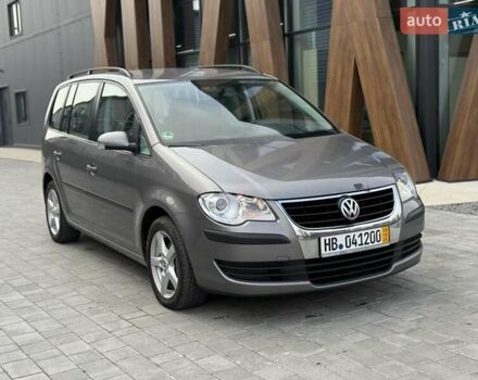 Сірий Фольксваген Туран, об'ємом двигуна 1.4 л та пробігом 187 тис. км за 6650 $, фото 11 на Automoto.ua
