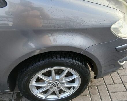 Серый Фольксваген Туран, объемом двигателя 1.4 л и пробегом 277 тыс. км за 6300 $, фото 16 на Automoto.ua