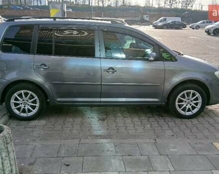 Серый Фольксваген Туран, объемом двигателя 1.4 л и пробегом 277 тыс. км за 6300 $, фото 12 на Automoto.ua