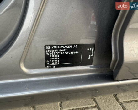 Серый Фольксваген Туран, объемом двигателя 1.4 л и пробегом 210 тыс. км за 5899 $, фото 95 на Automoto.ua