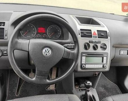 Сірий Фольксваген Туран, об'ємом двигуна 1.6 л та пробігом 211 тис. км за 7800 $, фото 5 на Automoto.ua