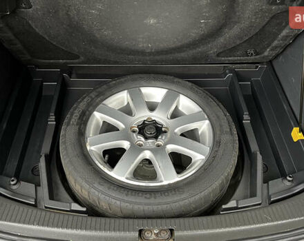 Сірий Фольксваген Туран, об'ємом двигуна 1.97 л та пробігом 302 тис. км за 8000 $, фото 12 на Automoto.ua