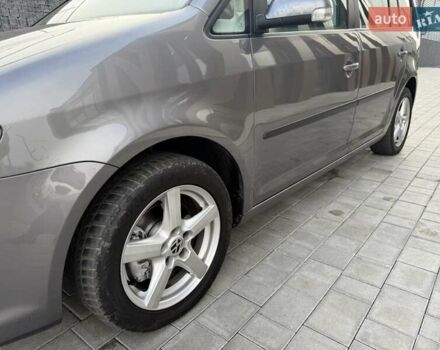Сірий Фольксваген Туран, об'ємом двигуна 1.4 л та пробігом 187 тис. км за 6650 $, фото 24 на Automoto.ua