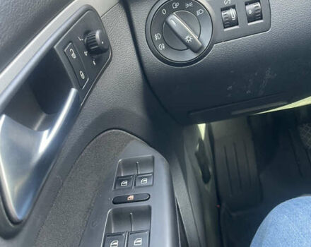 Серый Фольксваген Туран, объемом двигателя 1.39 л и пробегом 220 тыс. км за 4800 $, фото 26 на Automoto.ua