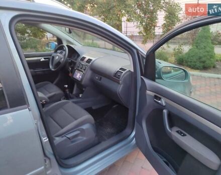 Сірий Фольксваген Туран, об'ємом двигуна 1.4 л та пробігом 246 тис. км за 6900 $, фото 1 на Automoto.ua