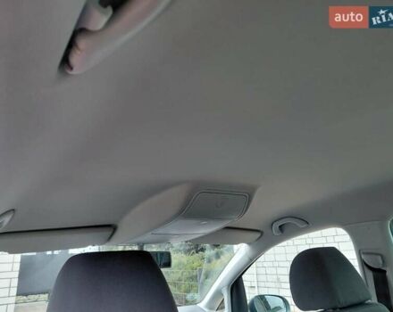 Серый Фольксваген Туран, объемом двигателя 1.6 л и пробегом 196 тыс. км за 7499 $, фото 24 на Automoto.ua