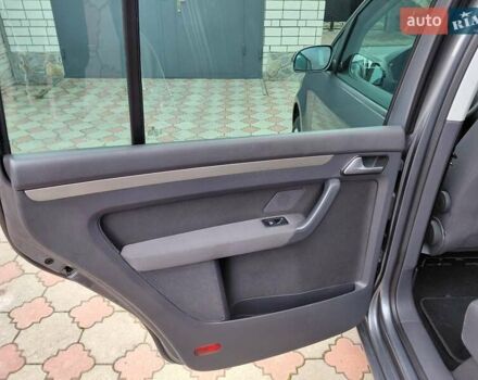 Серый Фольксваген Туран, объемом двигателя 1.6 л и пробегом 196 тыс. км за 7499 $, фото 20 на Automoto.ua