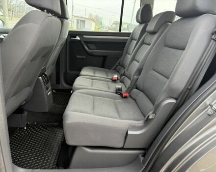 Сірий Фольксваген Туран, об'ємом двигуна 0 л та пробігом 187 тис. км за 6650 $, фото 6 на Automoto.ua