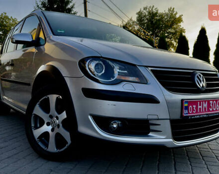 Сірий Фольксваген Туран, об'ємом двигуна 1.6 л та пробігом 218 тис. км за 8400 $, фото 17 на Automoto.ua