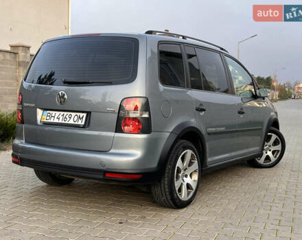 Сірий Фольксваген Туран, об'ємом двигуна 1.4 л та пробігом 48 тис. км за 8999 $, фото 15 на Automoto.ua