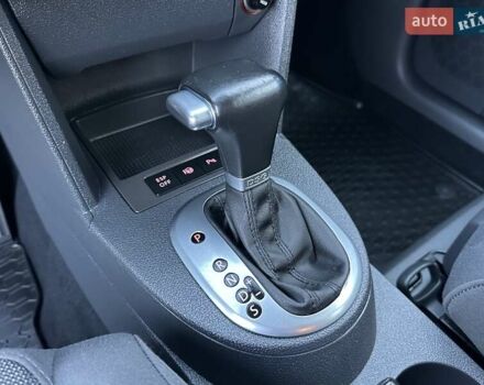 Серый Фольксваген Туран, объемом двигателя 1.4 л и пробегом 142 тыс. км за 8650 $, фото 57 на Automoto.ua