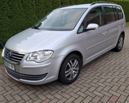 Сірий Фольксваген Туран, об'ємом двигуна 1.9 л та пробігом 224 тис. км за 8990 $, фото 1 на Automoto.ua