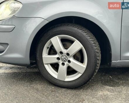 Серый Фольксваген Туран, объемом двигателя 1.39 л и пробегом 263 тыс. км за 6290 $, фото 11 на Automoto.ua
