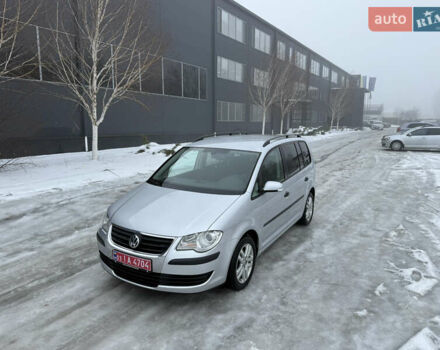 Сірий Фольксваген Туран, об'ємом двигуна 1.4 л та пробігом 239 тис. км за 7750 $, фото 46 на Automoto.ua