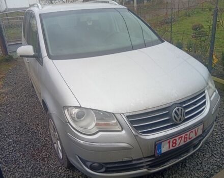 Сірий Фольксваген Туран, об'ємом двигуна 1.9 л та пробігом 359 тис. км за 2150 $, фото 1 на Automoto.ua