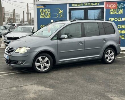 Серый Фольксваген Туран, объемом двигателя 1.39 л и пробегом 263 тыс. км за 6290 $, фото 8 на Automoto.ua