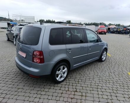 Серый Фольксваген Туран, объемом двигателя 10 л и пробегом 170 тыс. км за 7903 $, фото 2 на Automoto.ua