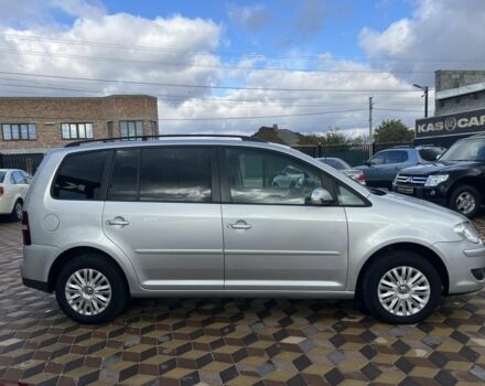 Сірий Фольксваген Туран, об'ємом двигуна 1.4 л та пробігом 220 тис. км за 8850 $, фото 2 на Automoto.ua