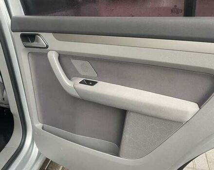 Сірий Фольксваген Туран, об'ємом двигуна 1.4 л та пробігом 179 тис. км за 5956 $, фото 11 на Automoto.ua