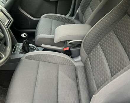 Сірий Фольксваген Туран, об'ємом двигуна 1.4 л та пробігом 193 тис. км за 6500 $, фото 64 на Automoto.ua